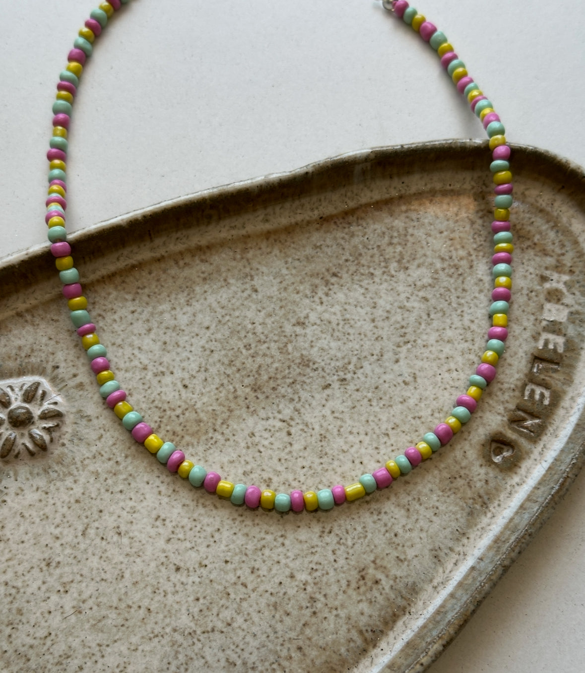 Collar Prada rosa