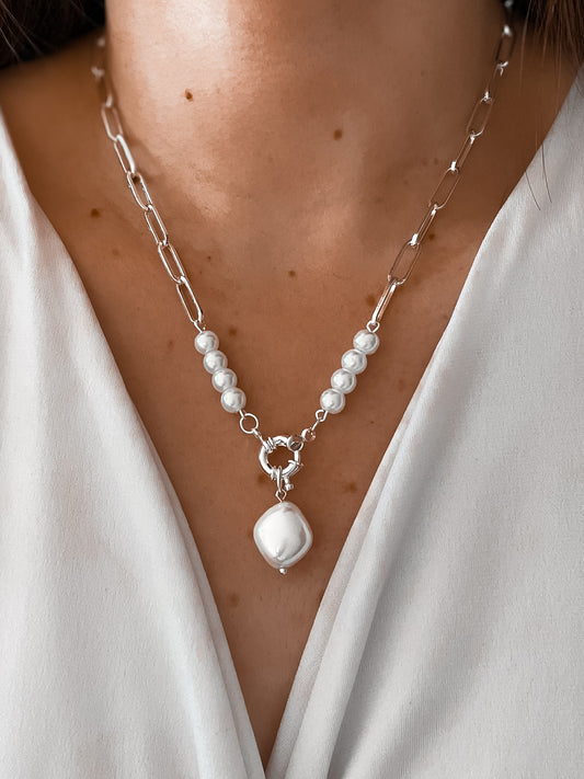 Collar Pearl