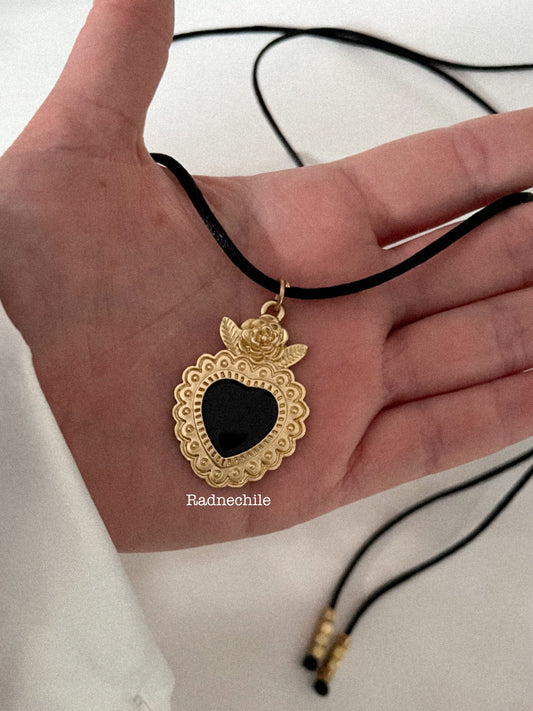 Collar Queen gold