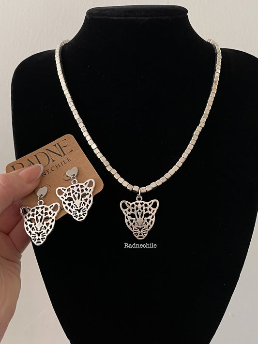 Conjunto leopardo lov