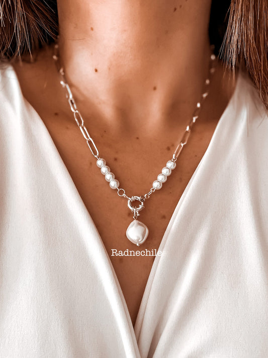 Collar Pearl